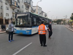 אוטובוס