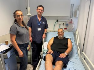 דר אורית רז מנהלת המחלקה האורולוגית ודר אמיר קופר. צילום: אסותא אשדוד.
