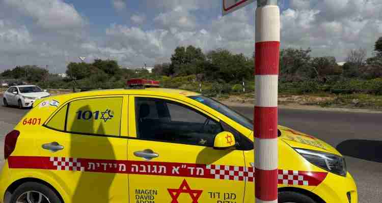 מזירה בבתי הזיקוק באשדוד, צילום: תיעוד מבצעי מד"א