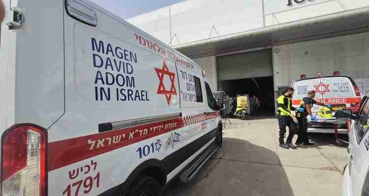 זירת התאונה בעד הלום, צילום: כונני תגובה מיידית מד״א