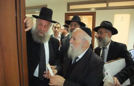 הרב חנניה אדרי זצ"ל רב שכונה ומזכיר המועצה הדתית לשעבר